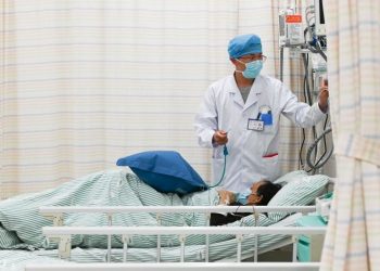 ENFERMEDADES CRÓNICAS TRIPLICAN TASA DE LETALIDAD DEL COVID-19