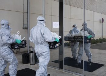 ESPAÑA REGISTRA REPUNTE DE MUERTES POR COVID-19