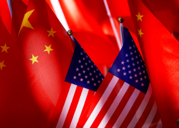 EU AGREGA A LISTA NEGRA ECONÓMICA A 33 EMPRESAS CHINAS