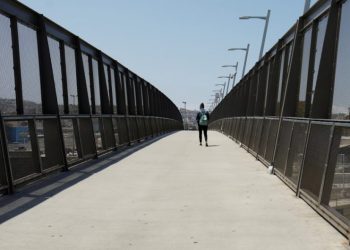 EU AMPLÍA CIERRE PARCIAL DE FRONTERA CON MÉXICO