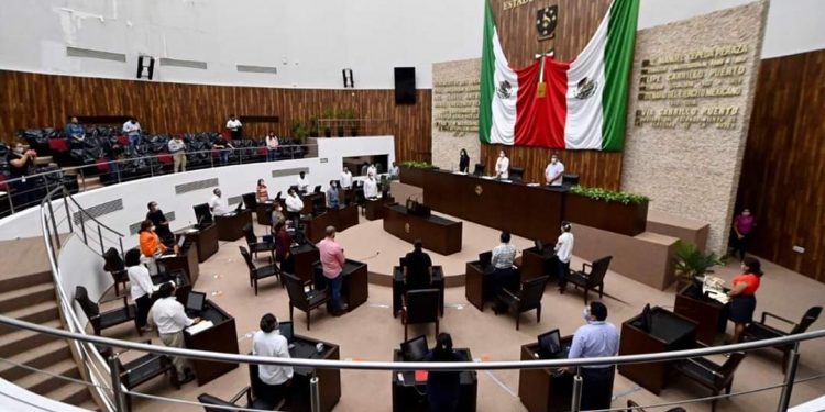 CONGRESO DE YUCATÁN RECHAZA PETICIÓN DE PRÉSTAMO POR PARTE DE MAURICIO VILA