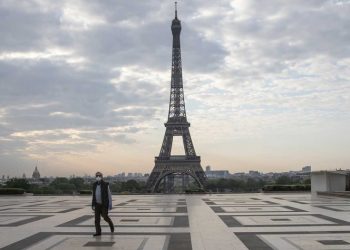 FRANCIA PROLONGA EL ESTADO DE EMERGENCIA SANITARIA HASTA EL 24 DE JULIO