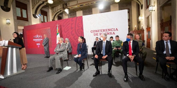 PROTOCOLOS ESPECIALES PARA LA REACTIVACIÓN DE ACTIVIDADES TURÍSTICAS: CARLOS JOAQUÍN EN LA MAÑANERA DE AMLO