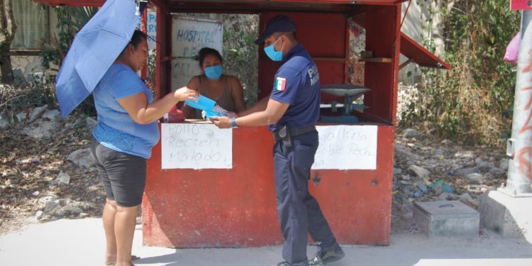 POLICÍA MUNICIPAL BRINDA VIGILANCIA Y MEDIDAS PREVENTIVAS EN TODO SOLIDARIDAD