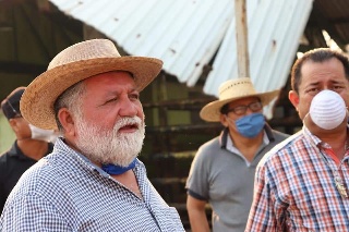 LLAMA ALCALDE DE JONUTA A REALIZAR COMPRAS CON TIEMPO Y EVITAR REUNIONES POR DÍA DE LAS MADRES