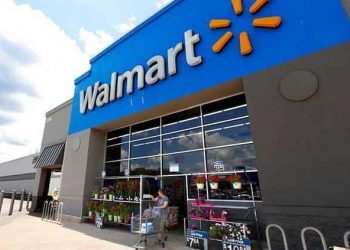 LÓPEZ OBRADOR CELEBRA DECISIÓN DE WALMART DE PAGAR ADEUDOS A HACIENDA