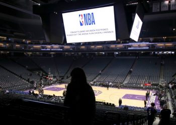 NBA TENDRÍA MIL MILLONES DE DÓLARES EN PÉRDIDAS POR COVID-19