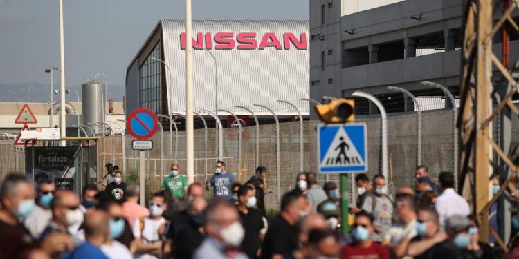 NISSAN ANUNCIA EL CIERRE DE SU PLANTA DE BARCELONA