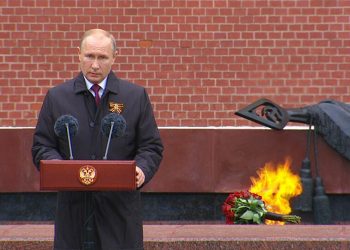 PUTIN FELICITA A LOS RUSOS POR EL DÍA DE LA VICTORIA