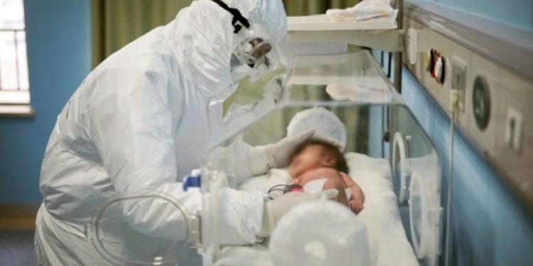 RECIÉN NACIDA DA POSITIVO A COVID-19 EN SONORA