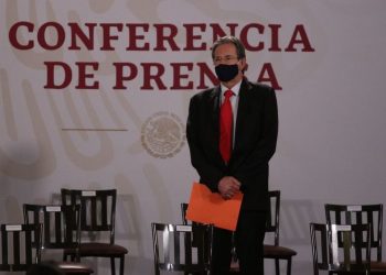 REGRESO A CLASES, HASTA QUE SEA SEGURO: ESTEBAN MOCTEZUMA