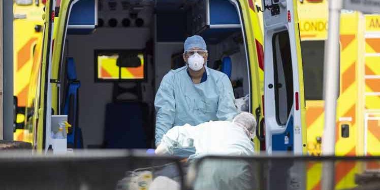 REINO UNIDO SUMA MÁS DE 32 MIL DECESOS POR COVID-19 Y SUPERA A ITALIA