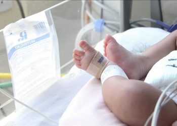 REPORTAN A BEBÉ DE 4 MESES CON COVID-19