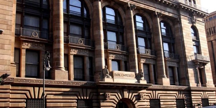 RESERVAS INTERNACIONALES CRECEN A 186 MIL 922 MDD, OTRO RÉCORD: BANXICO