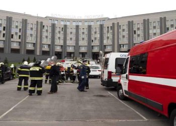 RUSIA INVESTIGA RESPIRADORES ARTIFICIALES TRAS INCENDIOS EN CENTROS HOSPITALARIOS