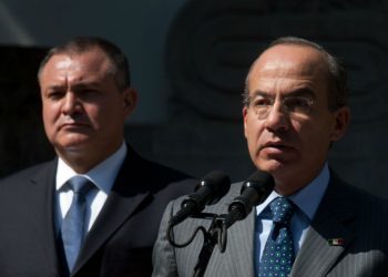 SI NO SE PROCEDIÓ CONTRA GARCÍA LUNA FUE POR ENCUBRIMIENTO