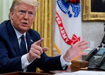 TRUMP FIRMA ORDEN CONTRA EMPRESAS DE REDES SOCIALES