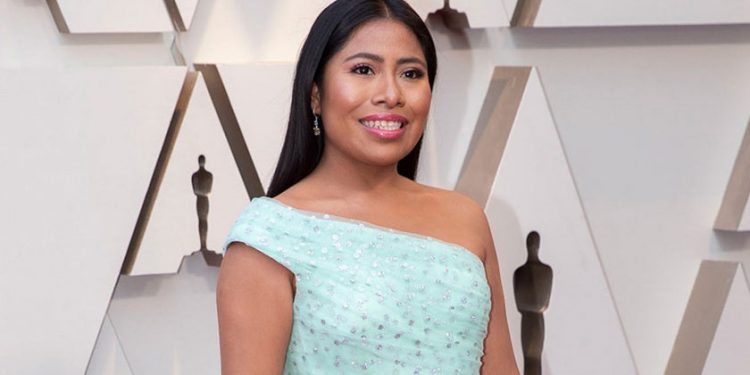 YALITZA APARICIO SE CONVIERTE EN COLUMNISTA DEL NEW YORK TIMES