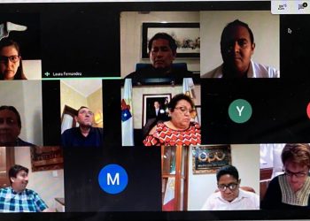 ACTUALIZA EL GOBERNADOR CON PRESIDENTES MUNICIPALES LA SITUACIÓN DEL ESTADO