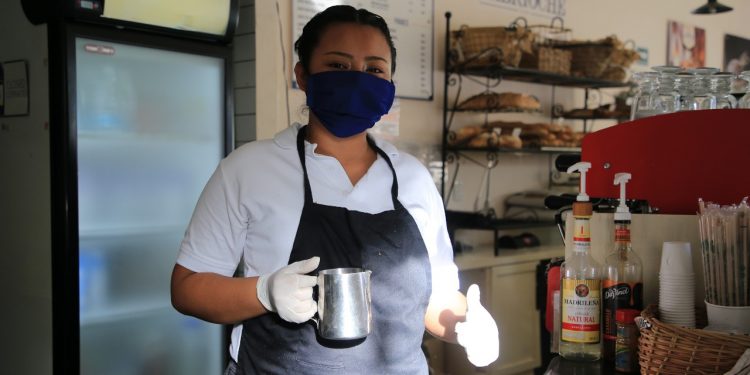 CONTINÚA LA SEDE CON ENTREGA DE CRÉDITOS A MIPYMES