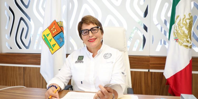 LAURA BERISTAIN MANTIENE FINANZAS SANAS EN SOLIDARIDAD