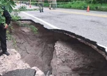 CIERRAN TRAMO CARRETERO ENTRE ESCÁRCEGA Y CHETUMAL