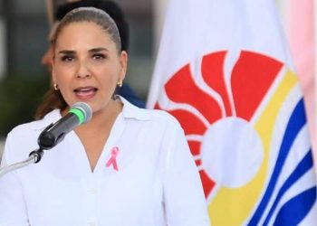 SOMOS UN PUEBLO DE RETOS Y BENITO JUÁREZ SE VA A PONER DE PIE: MARA