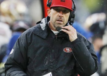 KYLE SHANAHAN EXTIENDE CONTRATO CON SAN FRANCISCO