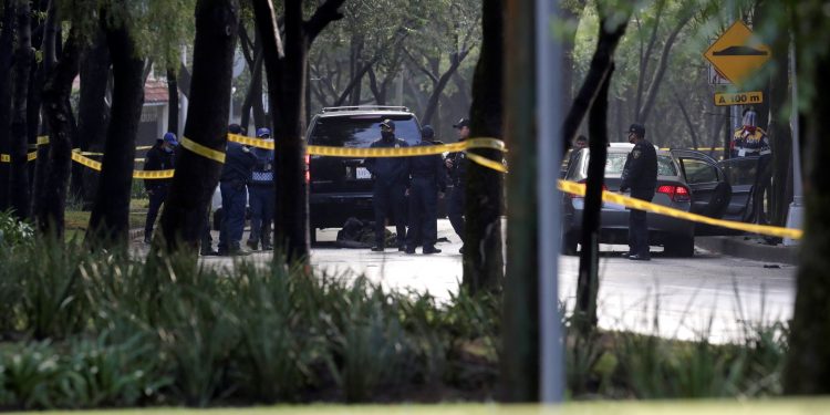 TRASLADAN AL RECLUSORIO SUR A LOS IMPLICADOS EN EL INTENTO DE ASESINATO DE OMAR GARCÍA HARFUCH