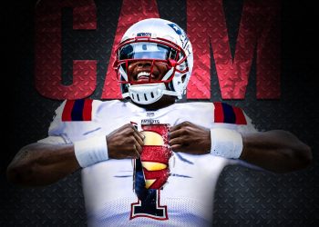 NO DESCARTEN A LOS PATS, FIRMAN A CAM NEWTON