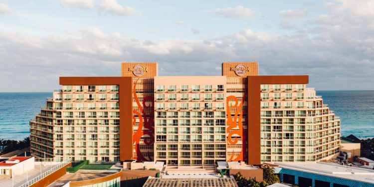 OPERAN EN CANCÚN Y EL NORTE DEL ESTADO 41 HOTELES EN EL REGRESO A LA ACTIVIDAD