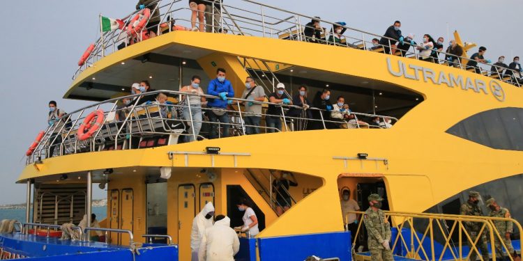 SOLIDARIDAD CONSTRUYE PUENTES HUMANITARIOS