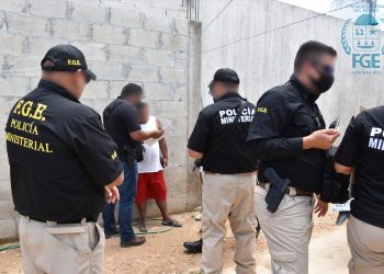 LA FISCALÍA GENERAL DEL ESTADO DE QUINTANA ROO CAPTURÓ A DOS PERSONAS POR HOMICIDIO CALIFICADO.
