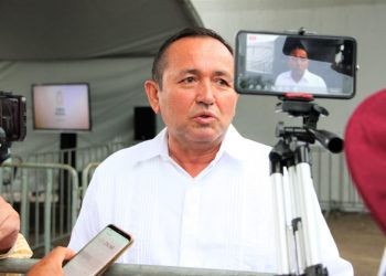 RECONOCE NIVARDO MENA EL TRABAJO DE LOS MEDIOS DE COMUNICACIÓN ANTE LA PANDEMIA