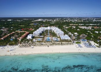 RIU HOTELS COMPLETA SU REAPERTURA EN EL CARIBE MEXICANO: ABRE SUS HOTELES EN PLAYA DEL CARMEN Y EN COSTA MUJERES
