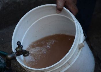 AFIRMA GOBERNADOR QUE EN BREVE SE NORMALIZARÁ EL PROBLEMA DE AGUA EN EL MUNICIPIO DE CENTRO