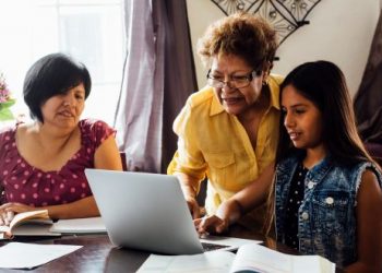 ALUMNOS DEL TECNM CREAN PLATAFORMA PARA APOYAR A FAMILIAS ANTE COVID-19