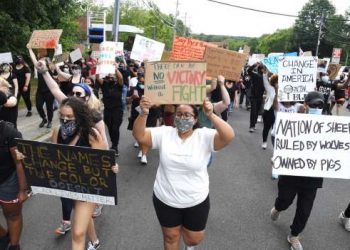 ANUNCIAN DESMANTELAMIENTO DEL CUERPO DE POLICÍA DE MINNEAPOLIS