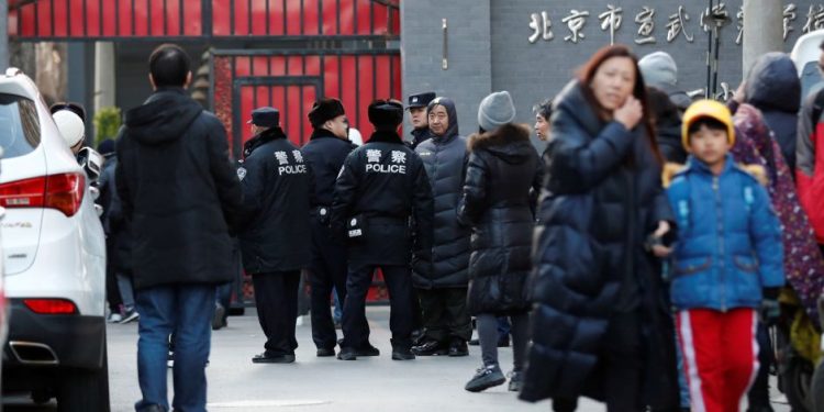 ATAQUE CON CUCHILLO EN ESCUELA CHINA DEJA AL MENOS 39 HERIDOS
