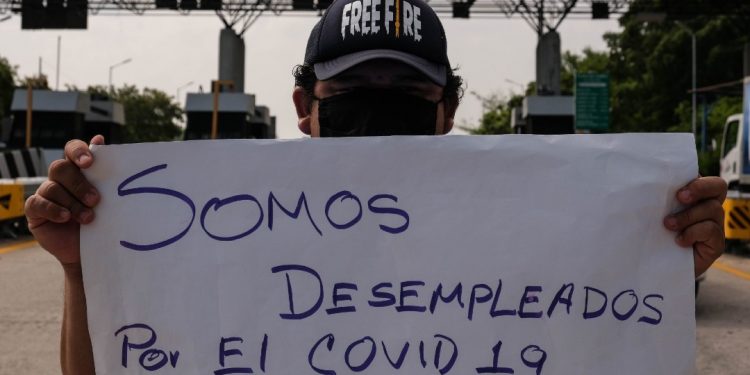 BAJA DESEMPLEO EN MÉXICO, CON MÁS INFORMALIDAD Y SUBOCUPACIÓN