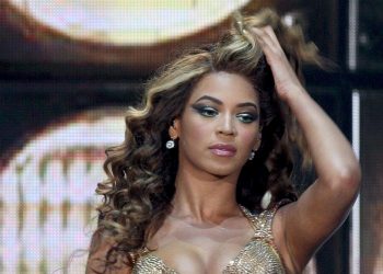 BEYONCÉ DEJA HUELLA EN LOS BET AWARDS VIRTUALES