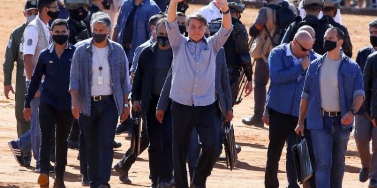 BRASIL AMENAZA CON DEJAR LA OMS