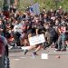 CAMIÓN INTENTA EMBESTIR A MANIFESTANTES EN MINNEAPOLIS