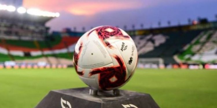 CON SEMÁFORO ROJO, PUEDE HABER FUTBOL A PUERTA CERRADA: LÓPEZ-GATELL