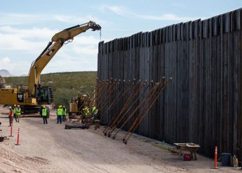 CORTE DE EU PROHÍBE DESVIAR DOS MIL 500 MDD DEL PENTÁGONO AL MURO