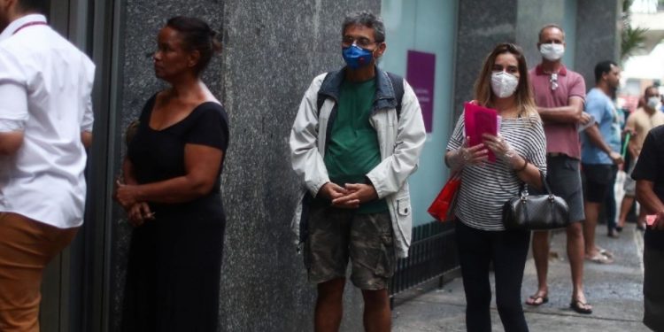DARÁN HASTA CINCO AÑOS DE CÁRCEL POR INCUMPLIR CUARENTENA EN CHILE