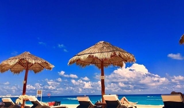 DEBEMOS AVANZAR HACIA APERTURA DEL TURISMO, DICE LÓPEZ OBRADOR