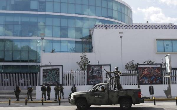 DETIENEN A «EL LOCO TÉLLEZ», PRESUNTO LÍDER HUACHICOLERO DE PUEBLA