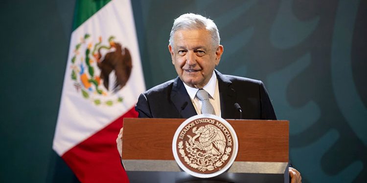 DEUDA PÚBLICA CRECERÁ MÁS CON LÓPEZ OBRADOR QUE CON PEÑA NIETO: FMI