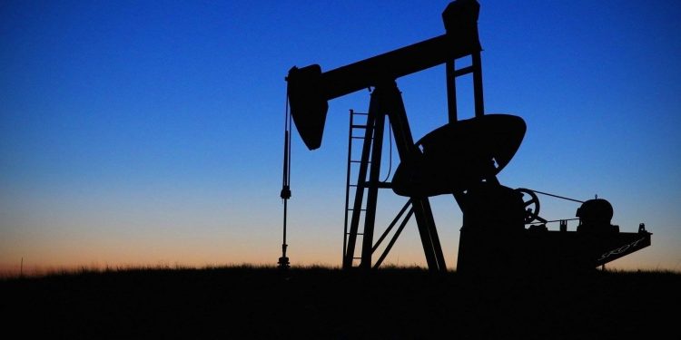EL PETRÓLEO SUBE EN UN MERCADO MÁS OPTIMISTA